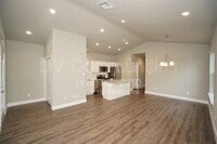 Building Photo - "Charming 3-Bedroom Home in Rosenberg with 2 Full Baths and 1,400 Sq Ft of Comfortable Living Spa...