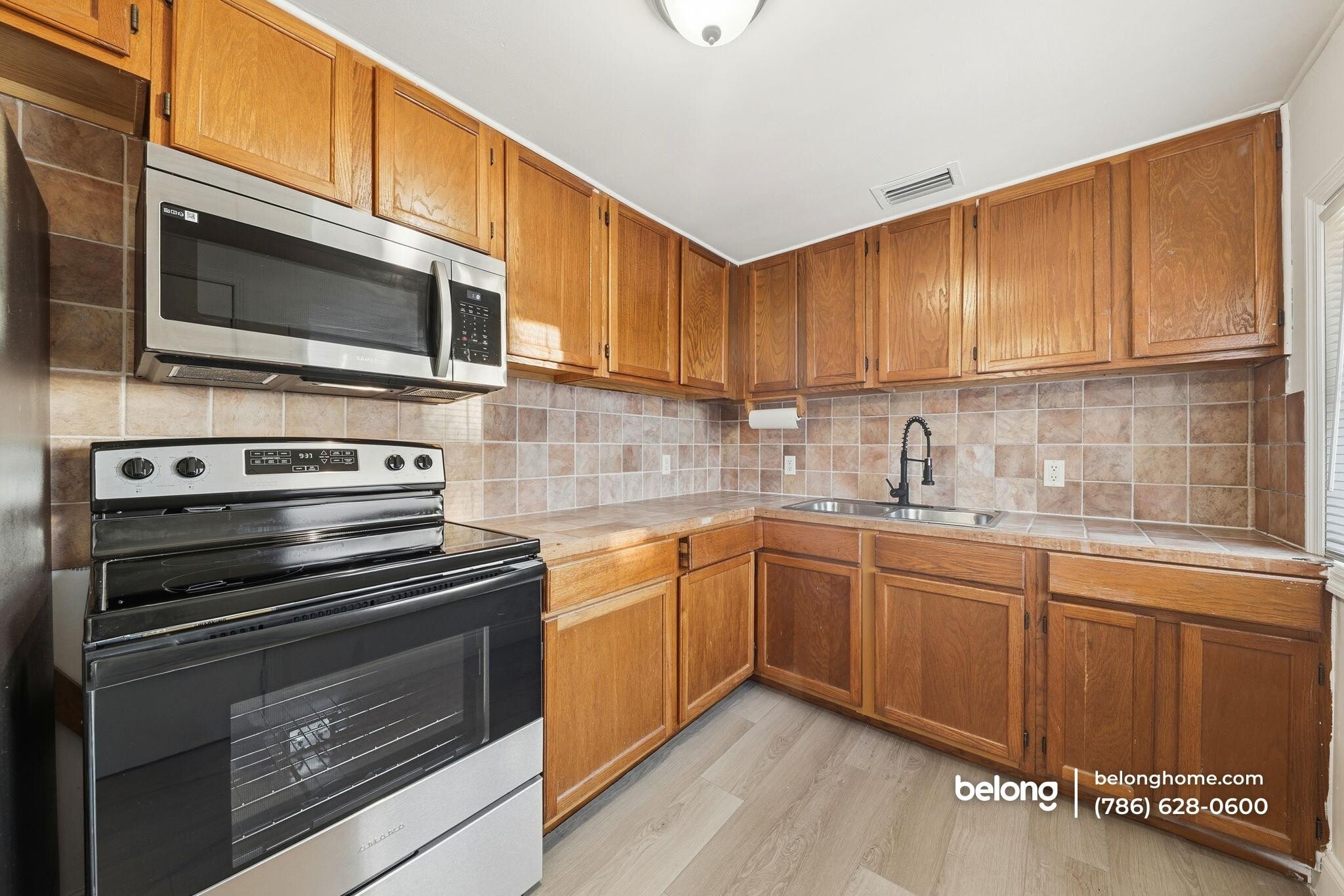 Building Photo - 1520 Hunter Rd