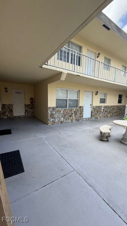 Building Photo - 1449 N 14th Way