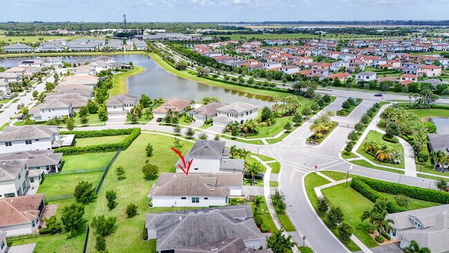 Building Photo - 16293 Melogold Dr