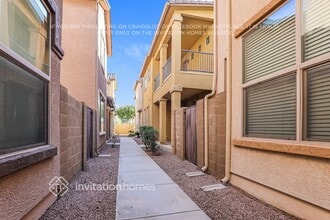 Building Photo - 1391 S Ponderosa Dr