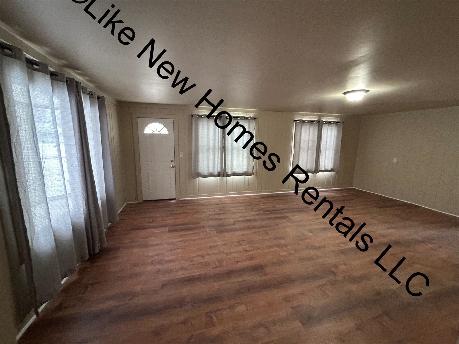 Building Photo - 4042 Otto St