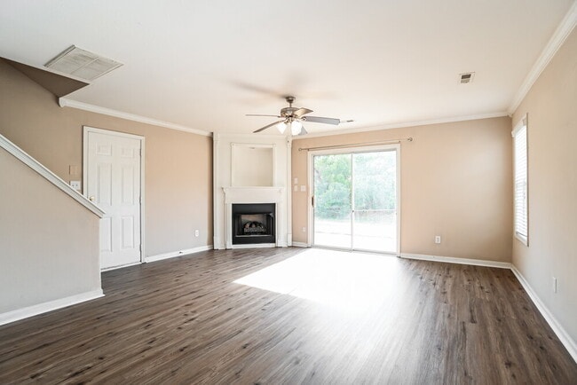 Building Photo - 10030 Orchard Grass Ct