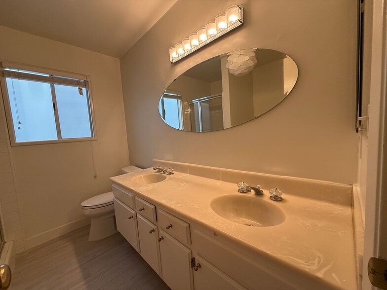 Building Photo - Welcome to 404 San Vicente — Prime Santa Monica Living!