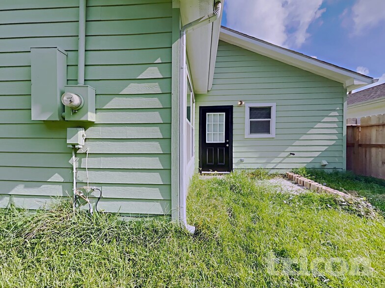 Building Photo - 21223 Cherry Canyon Ln