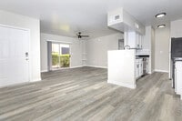 Building Photo - Trailcrest Apartments