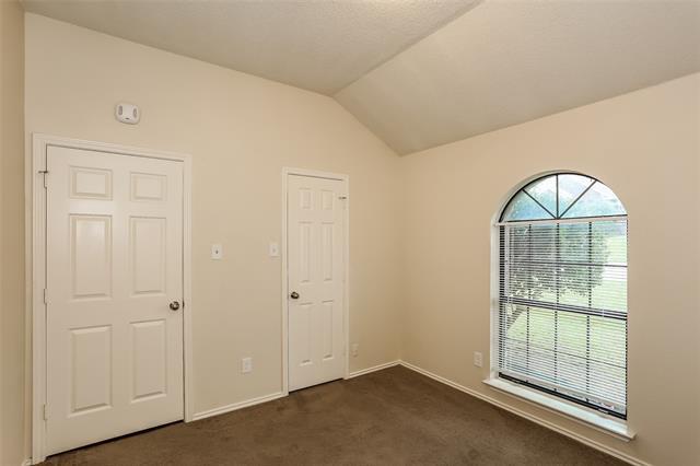 Building Photo - 440 Derby Ln