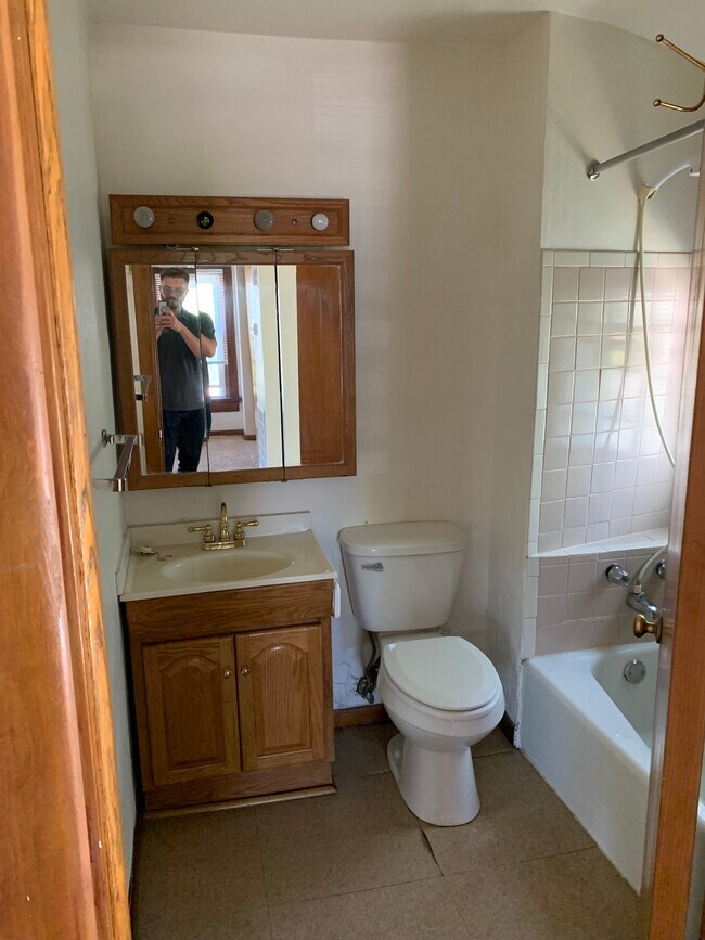 620 S Hawley Rd 620 S Hawley Rd Milwaukee WI 53214 Apartment Finder