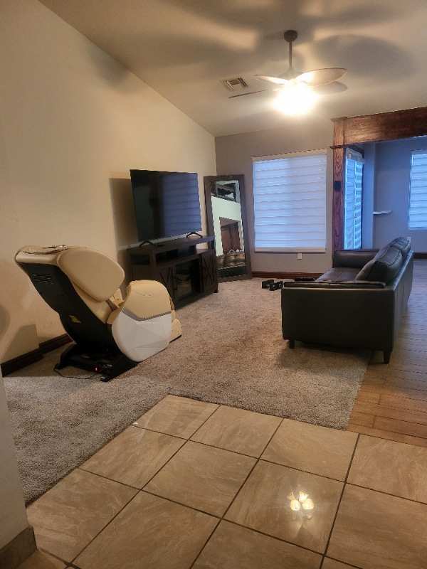 Building Photo - 9436 Quail Ridge Dr