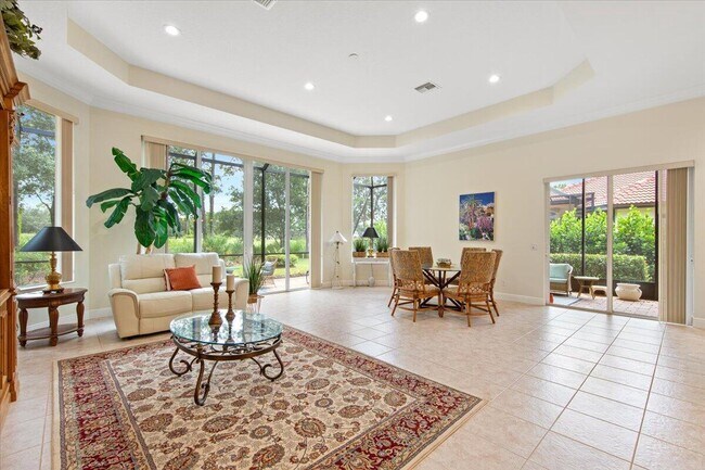 Building Photo - 9301 Briarcliff Trace