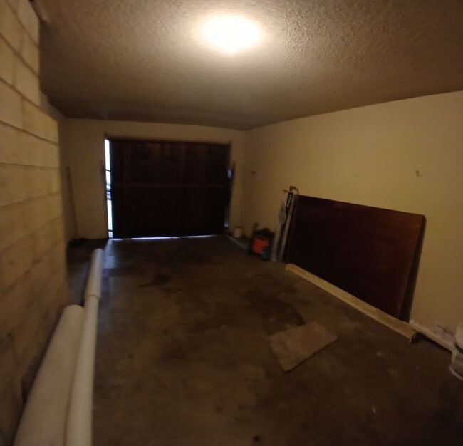 Building Photo - 1060 Santa Ynez Ave