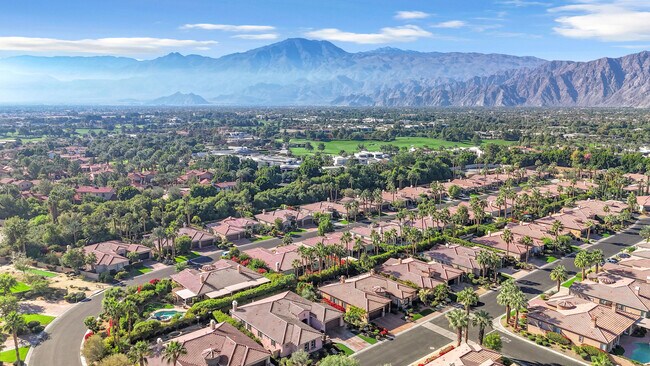 Building Photo - 81715 Charismatic Way