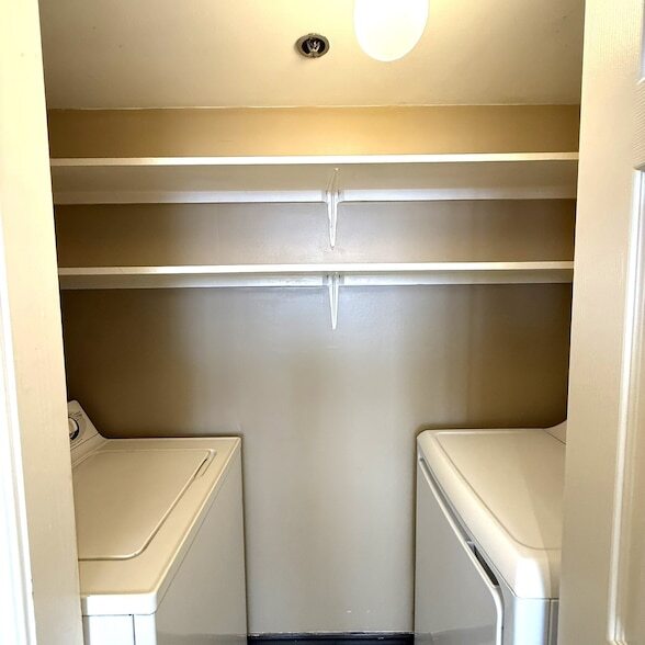 Building Photo - 3525 Sage Rd