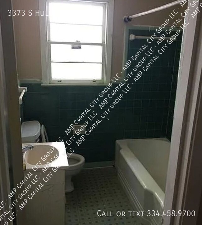 Building Photo - 3373 S Hull St