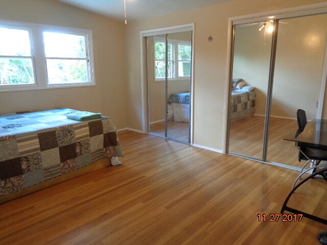 Building Photo - 4951 Campanile Dr