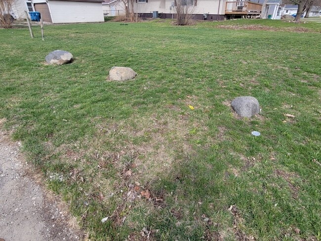 Building Photo - 802 Deleon St