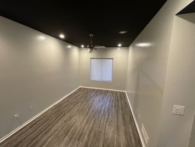 Master Bedroom - 1815 SW White Birch Cir