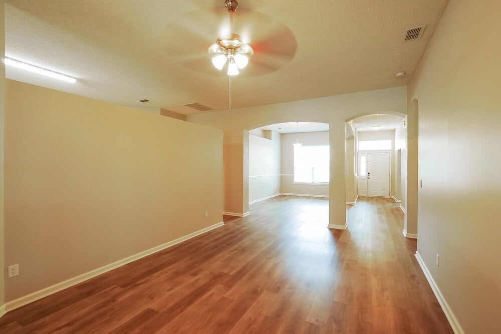 Building Photo - 304 Carolina Jasmine Ln
