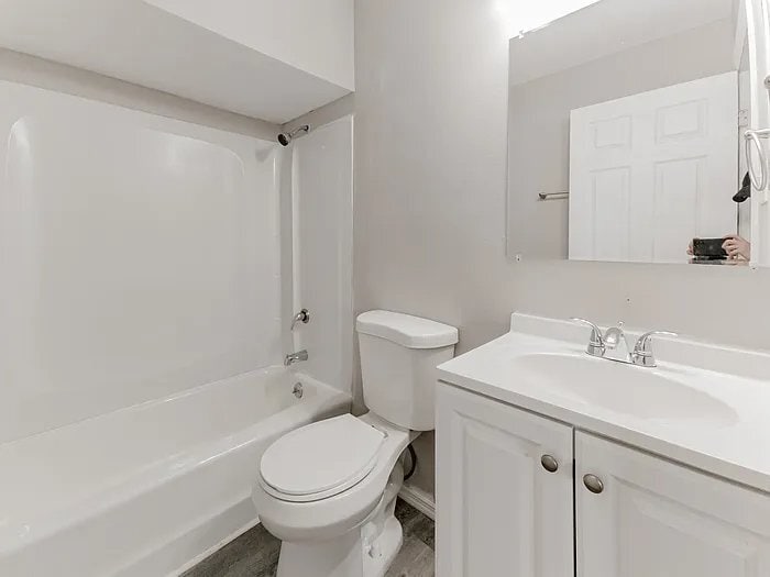 Building Photo - 10909 Pear Tree Ln