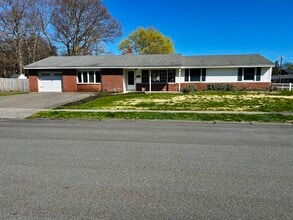 Building Photo - 1 Perkins Rd