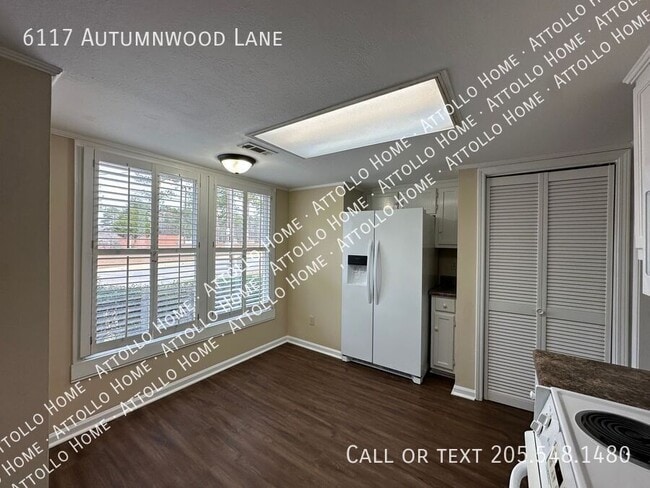 Building Photo - 6117 Autumnwood Ln