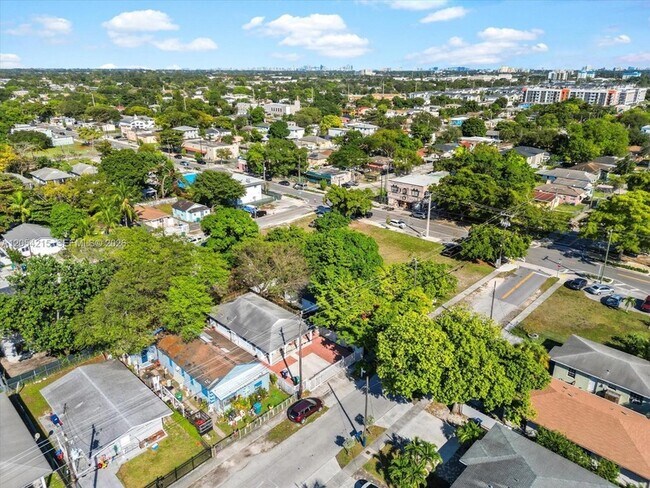 Building Photo - 1829 NW 62nd Terrace