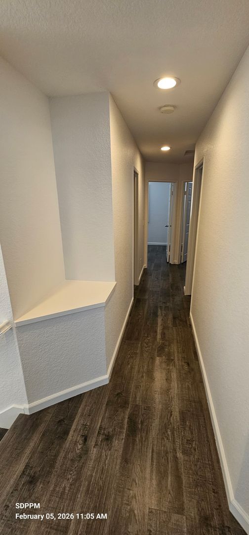 Building Photo - NORTH MIRA MESA / SAN DIEGO - Nice Renovated 4 Bedroom / 2.5 Bath House.  AVAILABLE NOW!