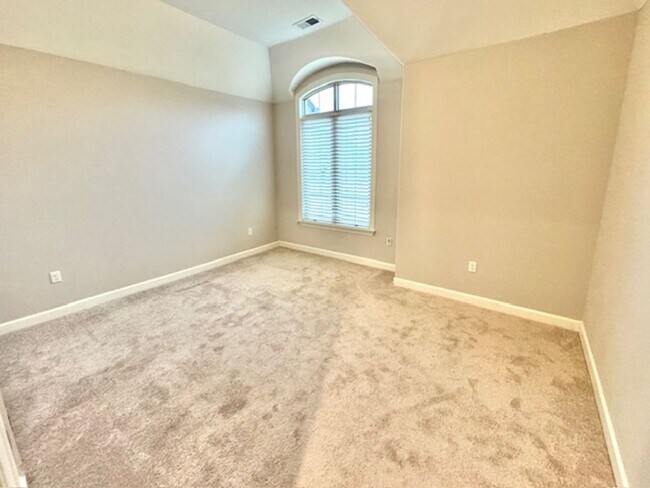 Building Photo - ShenandoahLn6668