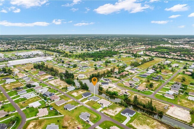 Building Photo - 3509 NE 21st Ave