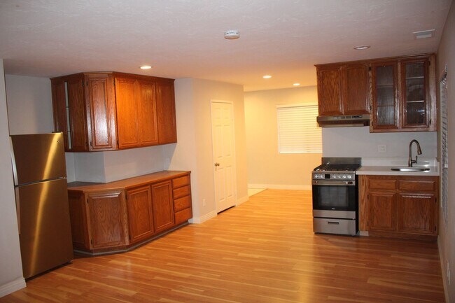 Building Photo - Wild Horse Lane, 540