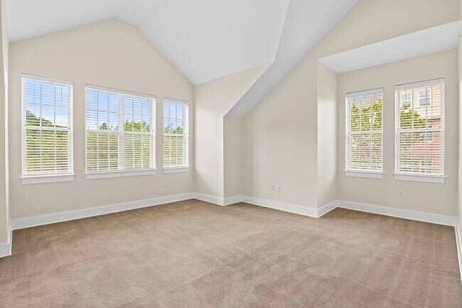 Building Photo - 2 Powder Mill Square