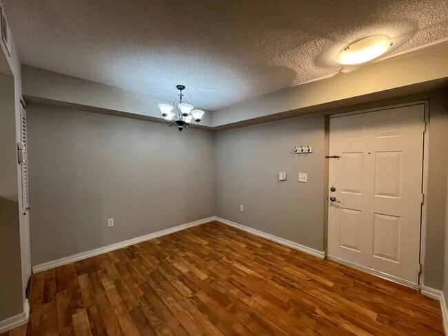 Building Photo - Portofino of jensen Beach