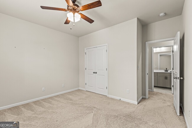Building Photo - 416 Kinross Ln
