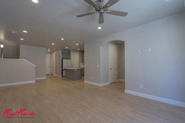 Building Photo - Welcome to Your Dream Home!