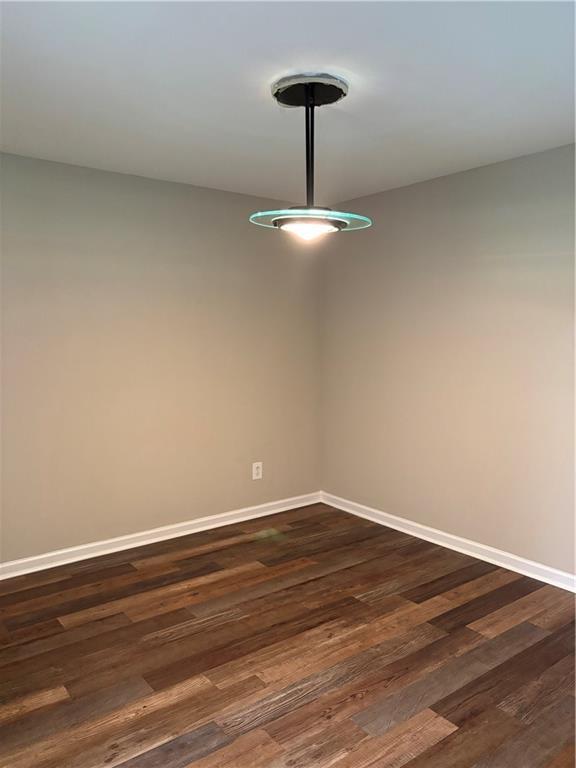 Building Photo - 346 Carpenter Dr NE
