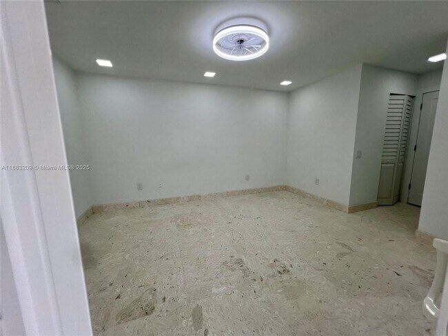Building Photo - 20848 SW 118th Ave