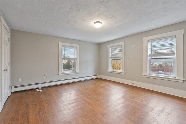 Building Photo - 39 Park St