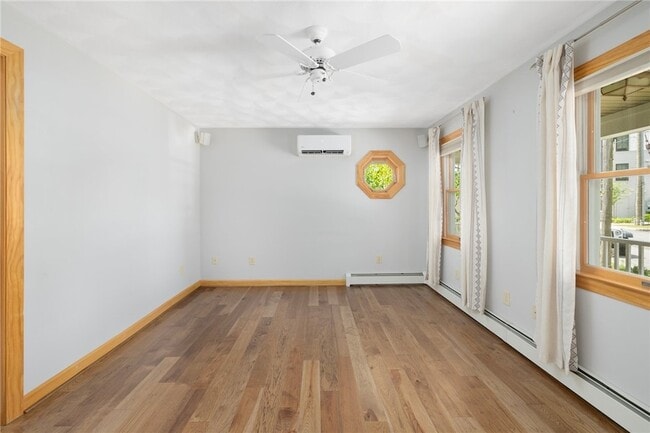 Building Photo - 29 Fenner Ave