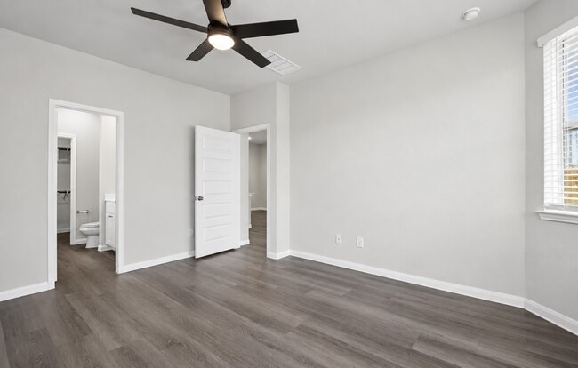 Building Photo - 13549 Sauger Ct