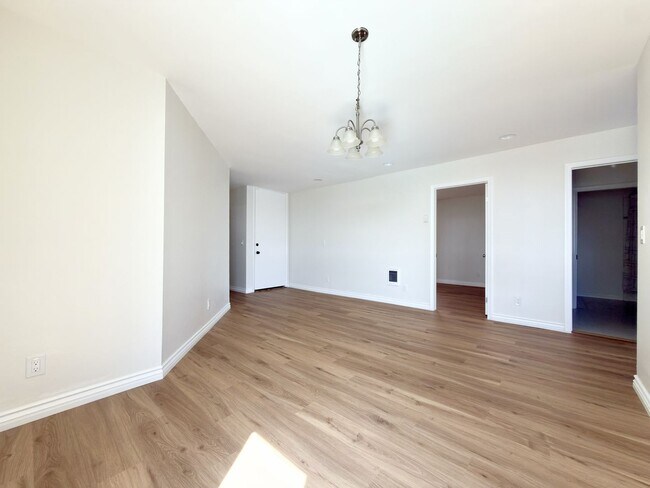 Building Photo - Panoramic Ocean and Lagoon Views
