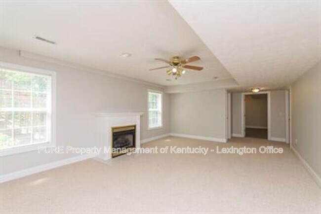 Building Photo - 3019 Emily Ct