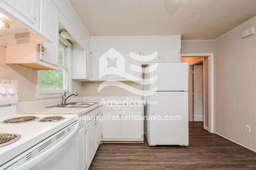 Building Photo - 316 Cartwright Cir