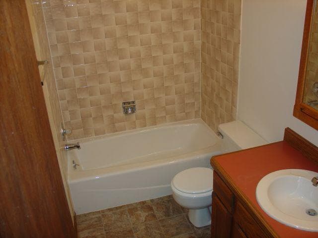 Building Photo - 2 bedroom in Billings MT 59102