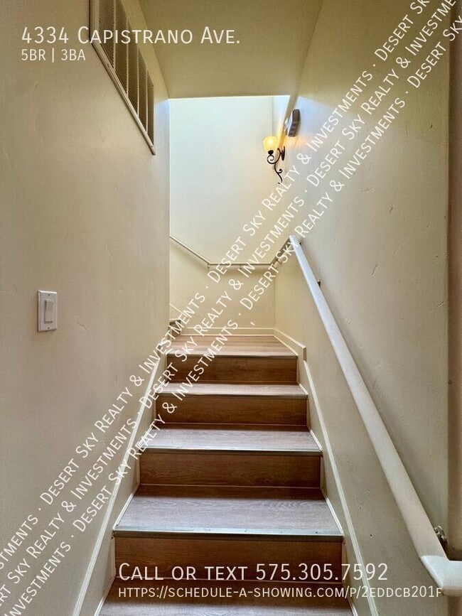 Building Photo - 4334 Capistrano Ave
