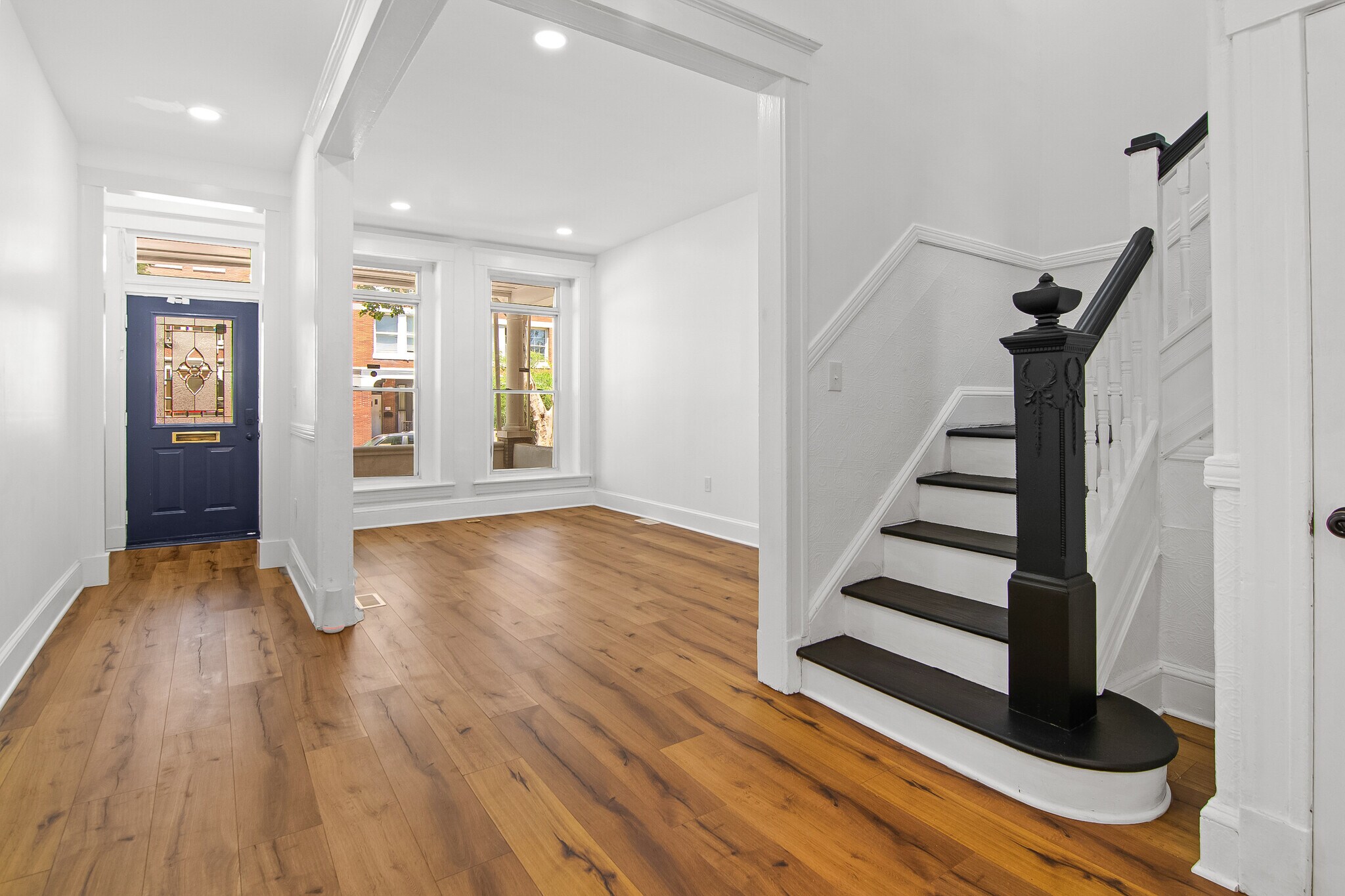 Building Photo - 813 Whitelock St