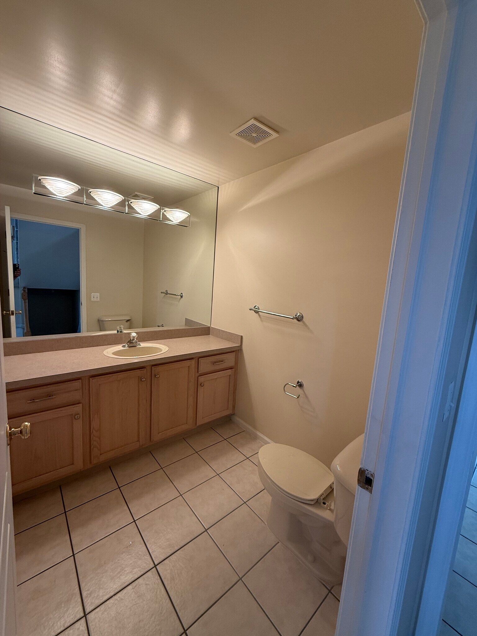 Building Photo - 7782 Watford Dr