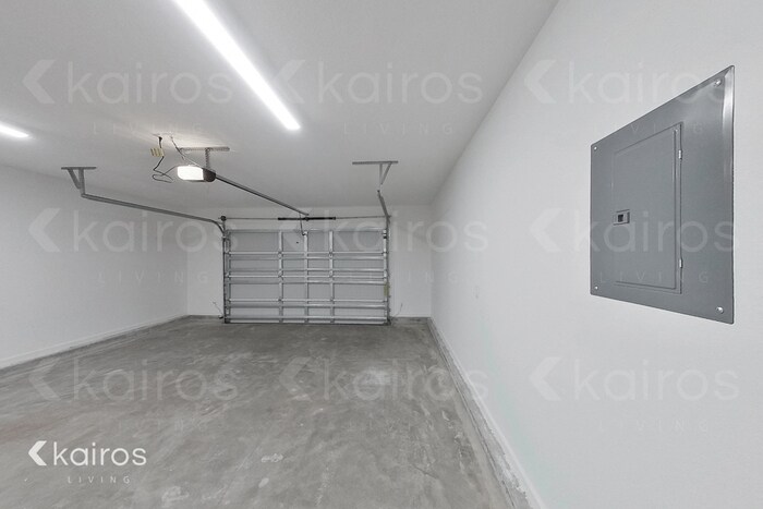 Building Photo - 11341 Camden Ct Cir