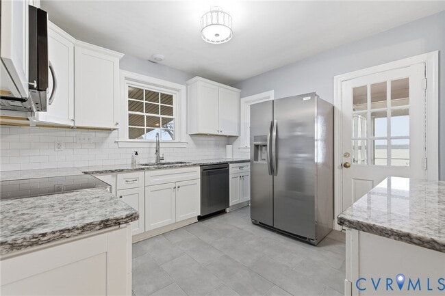 Building Photo - 717 Francis St