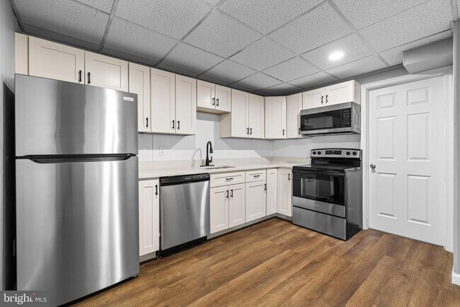 Building Photo - 1480 Seven Valleys Rd