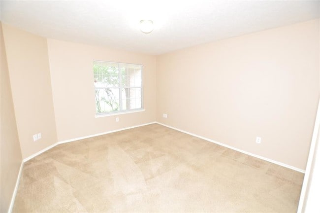 Building Photo - 9106 Serena Ln
